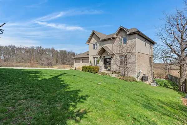 24 Brant RD, Brant, ON N3L 3E1