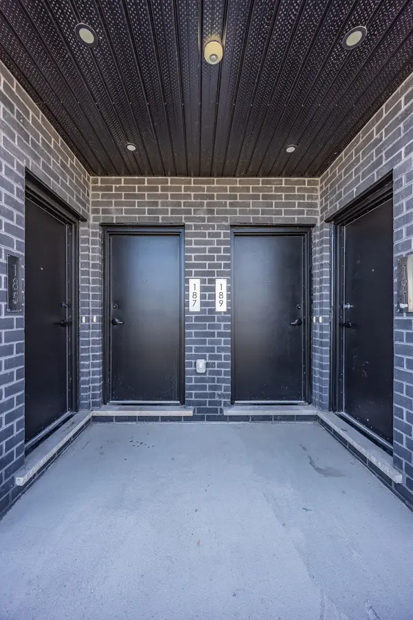 3900 SAVOY ST #187, London South, ON N6P 0H9