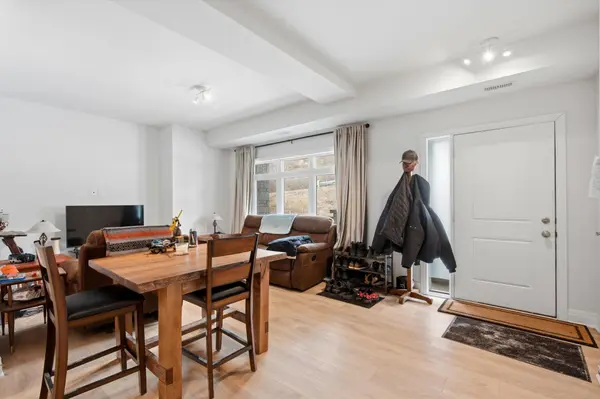 2 Willow ST #71, Brant, ON N3L 0K7