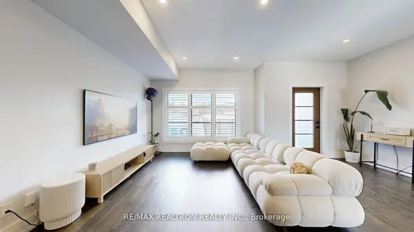 3 Spring LN #C, Brantford, ON N3T 4M2