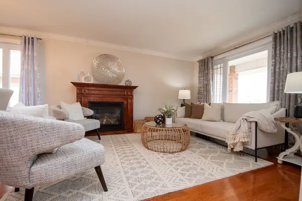 383 Wallace DR, Kawartha Lakes, ON K9V 6K7