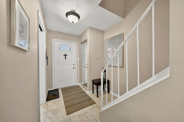 41 Rhonda RD #11, Guelph, ON N1H 7A4