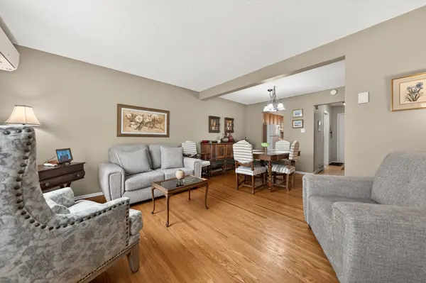 41 Rhonda RD #11, Guelph, ON N1H 7A4