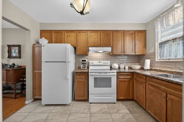 41 Rhonda RD #11, Guelph, ON N1H 7A4