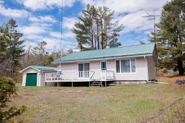 14 Hilton's Point RD, Kawartha Lakes, ON K0M 0B2