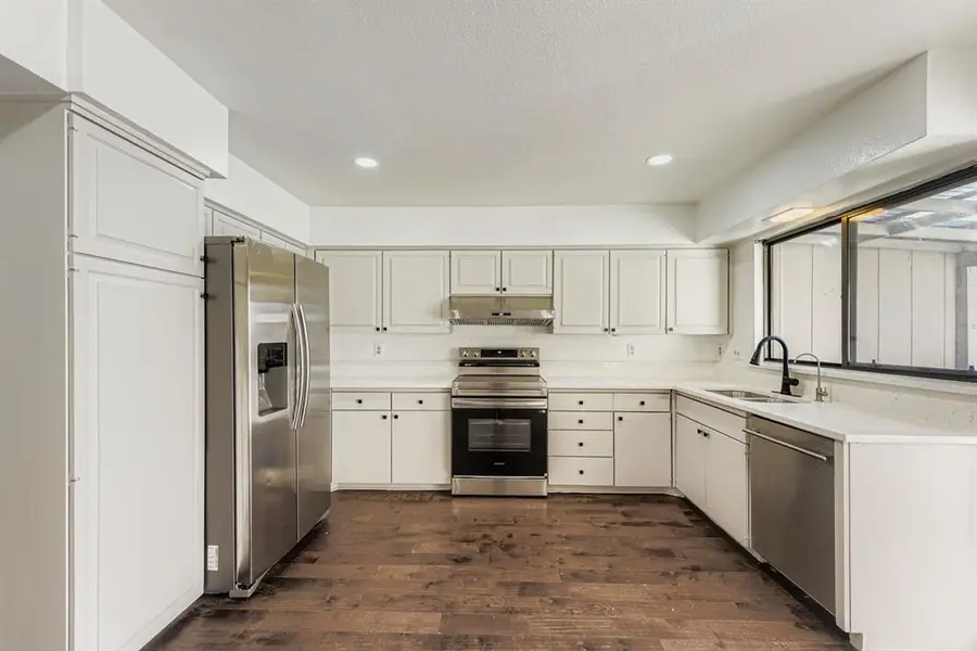 11907 Leisure Drive, Dallas, TX 75243