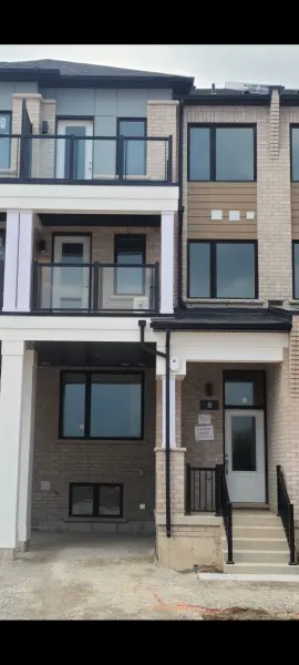 8 Twinflower WAY, Brampton, ON L7A 5N1