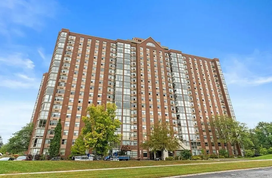 2760 Carousel CRES #102, Blossom Park - Airport And Area, ON K1T 2N4