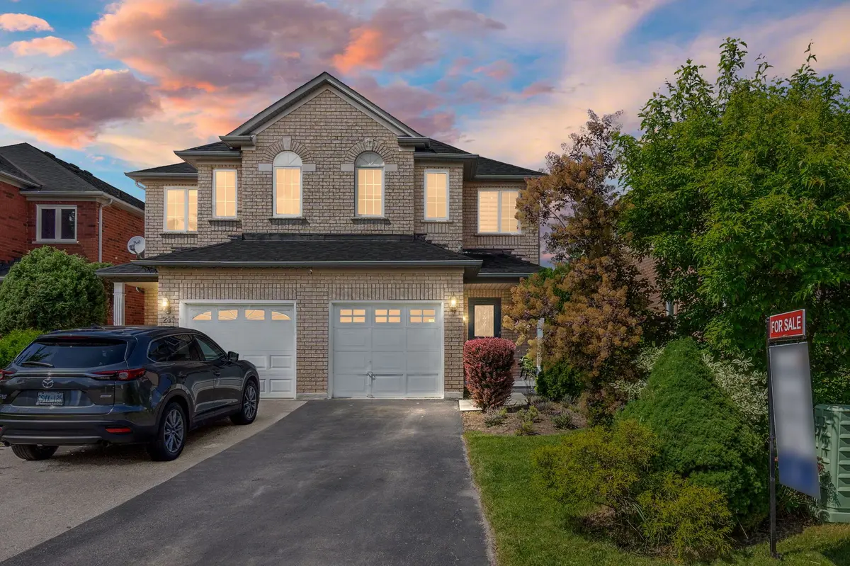 239 Royal Appian CRES, Vaughan, ON L4K 5L3