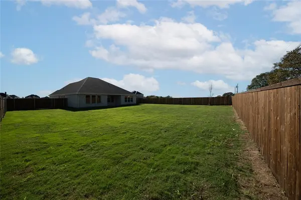 307 Symphony Avenue, Forney, TX 75126