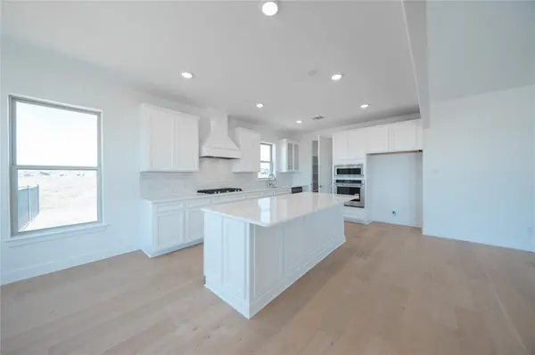 620 Schooner Court, Heath, TX 75126