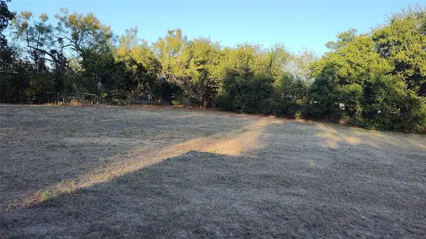 200 E Willis Street, Winters, TX 79567