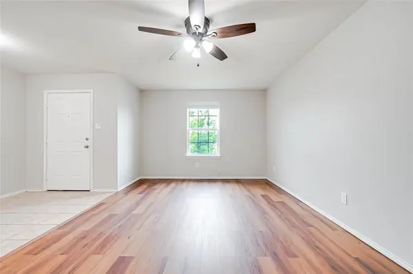 140 Waxberry Drive, Fate, TX 75189