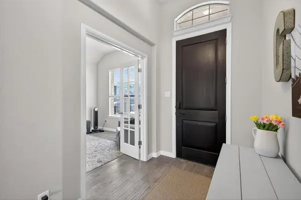 4409 Terraview Drive, Arlington, TX 76001