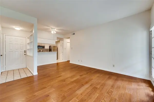 3110 Devonshire Drive #113, Plano, TX 75075