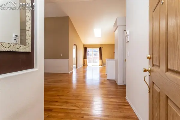 1555 Gumwood DR, Colorado Springs, CO 80906