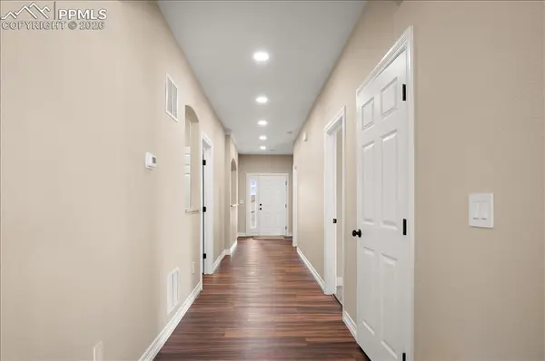 366 N Desert Cove DR, Pueblo West, CO 81007