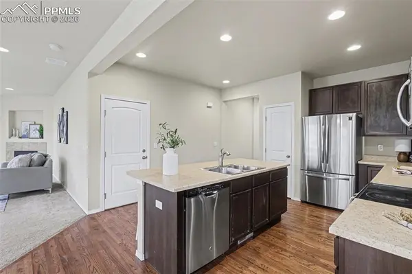 1616 Rustlers Roost DR, Colorado Springs, CO 80921