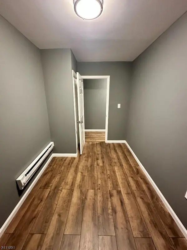 146 20Th Ave, Paterson City, NJ 07501