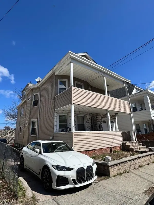 217 Lawrence St, Paterson City, NJ 07501