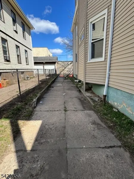 217 Lawrence St, Paterson City, NJ 07501