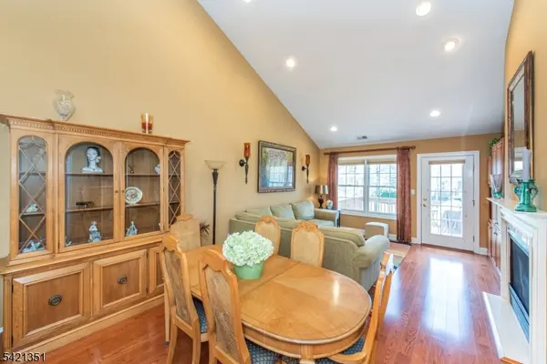 24 Hopkins Ct, Parsippany-troy Hills Twp., NJ 07054