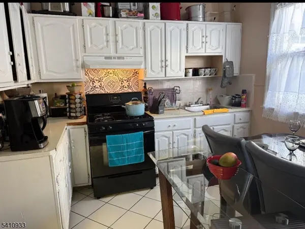 922 Grove St, Irvington Twp., NJ 07111