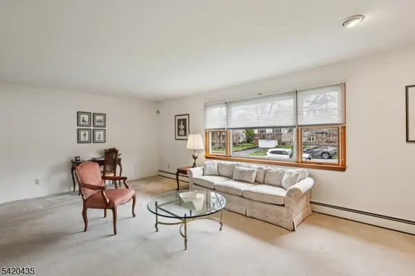 114 Pawnee Rd, Cranford Twp., NJ 07016