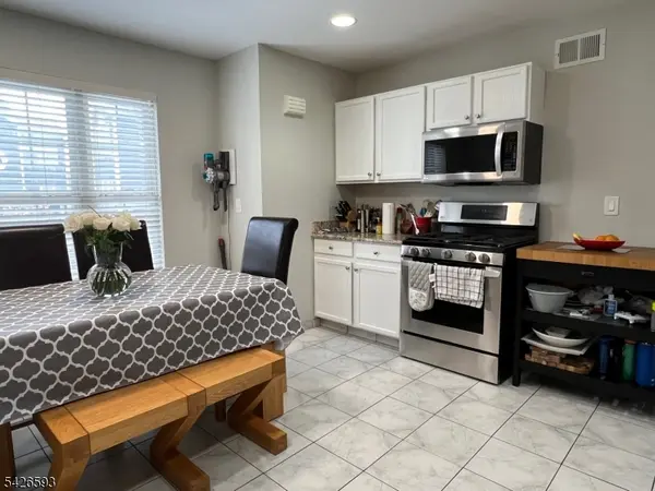 100 Glen Ridge Ave #11, Glen Ridge Boro Twp., NJ 07028