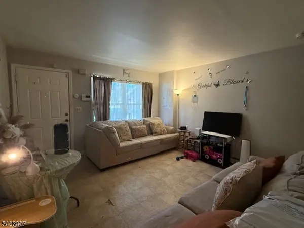 290 Bergen St, Newark City, NJ 07103