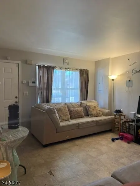 290 Bergen St, Newark City, NJ 07103