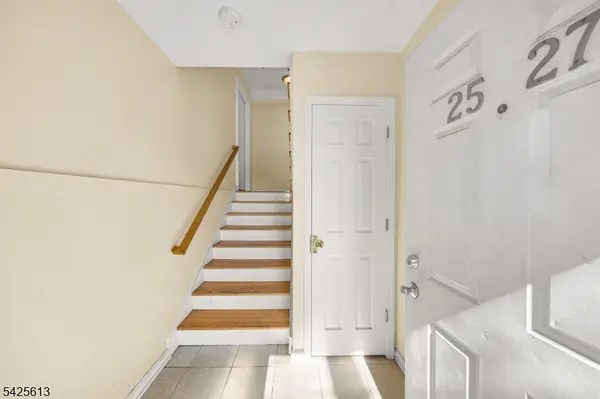 25-27 Norfolk St, Newark City, NJ 07103