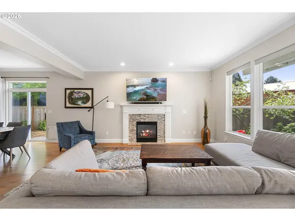 6354 NE MARINA CT, Hillsboro, OR 97124