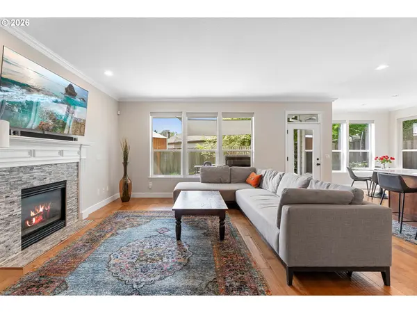 6354 NE MARINA CT, Hillsboro, OR 97124