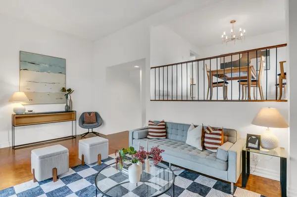 80 Shadberry DR, Toronto C15, ON M2H 3C8