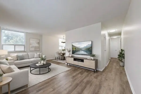 3311 Kingston RD #311, Toronto E08, ON M1M 1R1