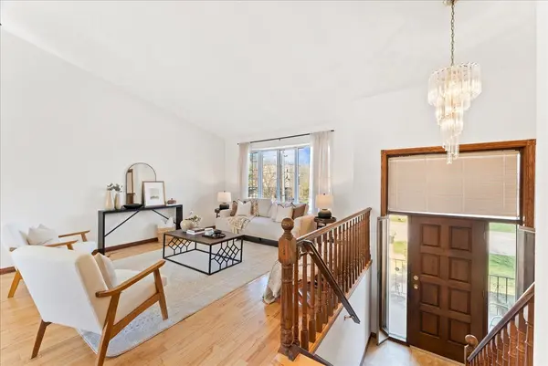 612 Westshore BLVD, Pickering, ON L1W 2T8