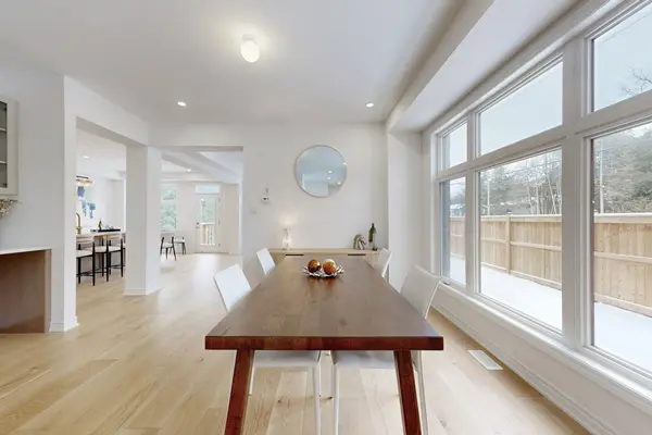 1 Big Canoe DR, Georgina, ON L0E 1R0