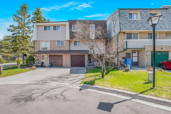 97 Poplar CRES #60, Aurora, ON L4G 3M4