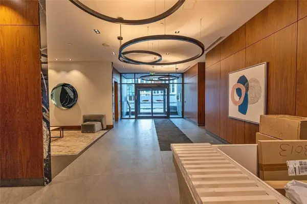 7895 Jane ST #702, Vaughan, ON L4K 2M7