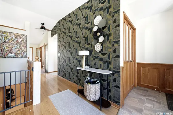 3524 Canterbury PLACE E, Regina, SK S4V 2T4