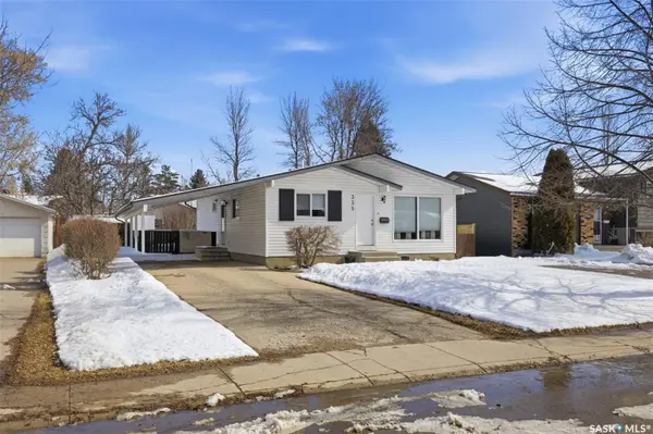 335 Avondale ROAD, Saskatoon, SK S7H 5B4