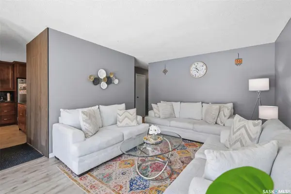 335 Avondale ROAD, Saskatoon, SK S7H 5B4