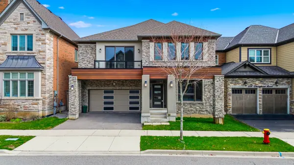 224 Cherryhurst RD, Oakville, ON L6M 0Z7