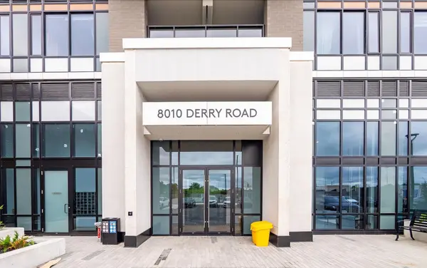 8010 Derry RD W #1605, Milton, ON L9T 9N3