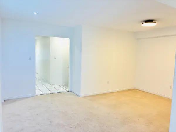 3857 PARTITION RD, Mississauga, ON L5N 8N2