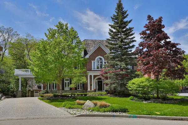 3264 Barchester CT, Mississauga, ON L5L 5Z1