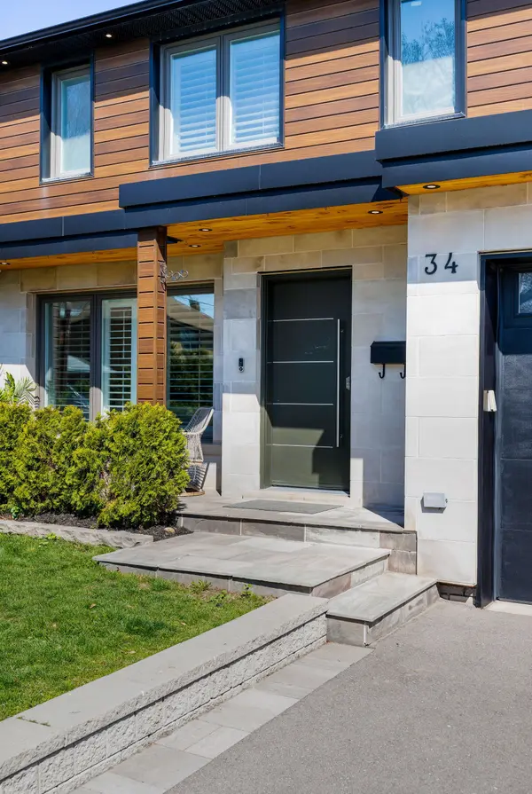 34 Rufford RD, Toronto W06, ON M8W 4V6