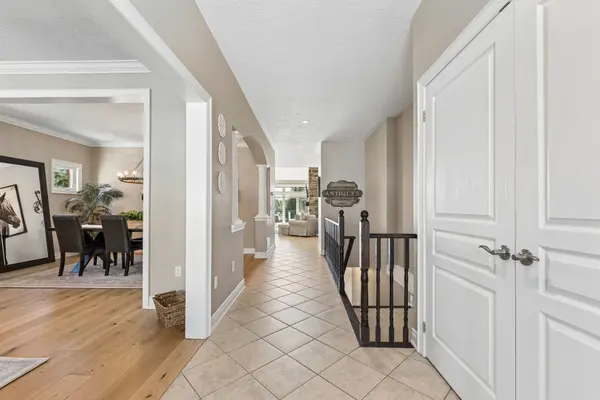 200 Kingfisher DR #123, Mono, ON L9W 0B3