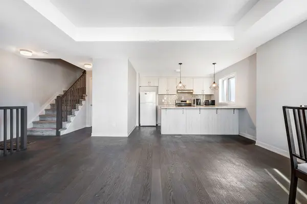 30 Pyrite Private, Barrhaven, ON K2J 7J5